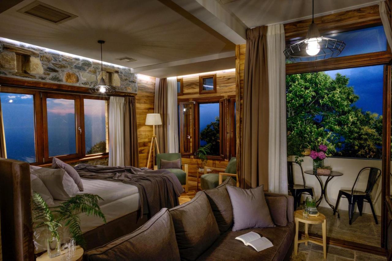 Adama Hotel Mouresi Ngoại thất bức ảnh