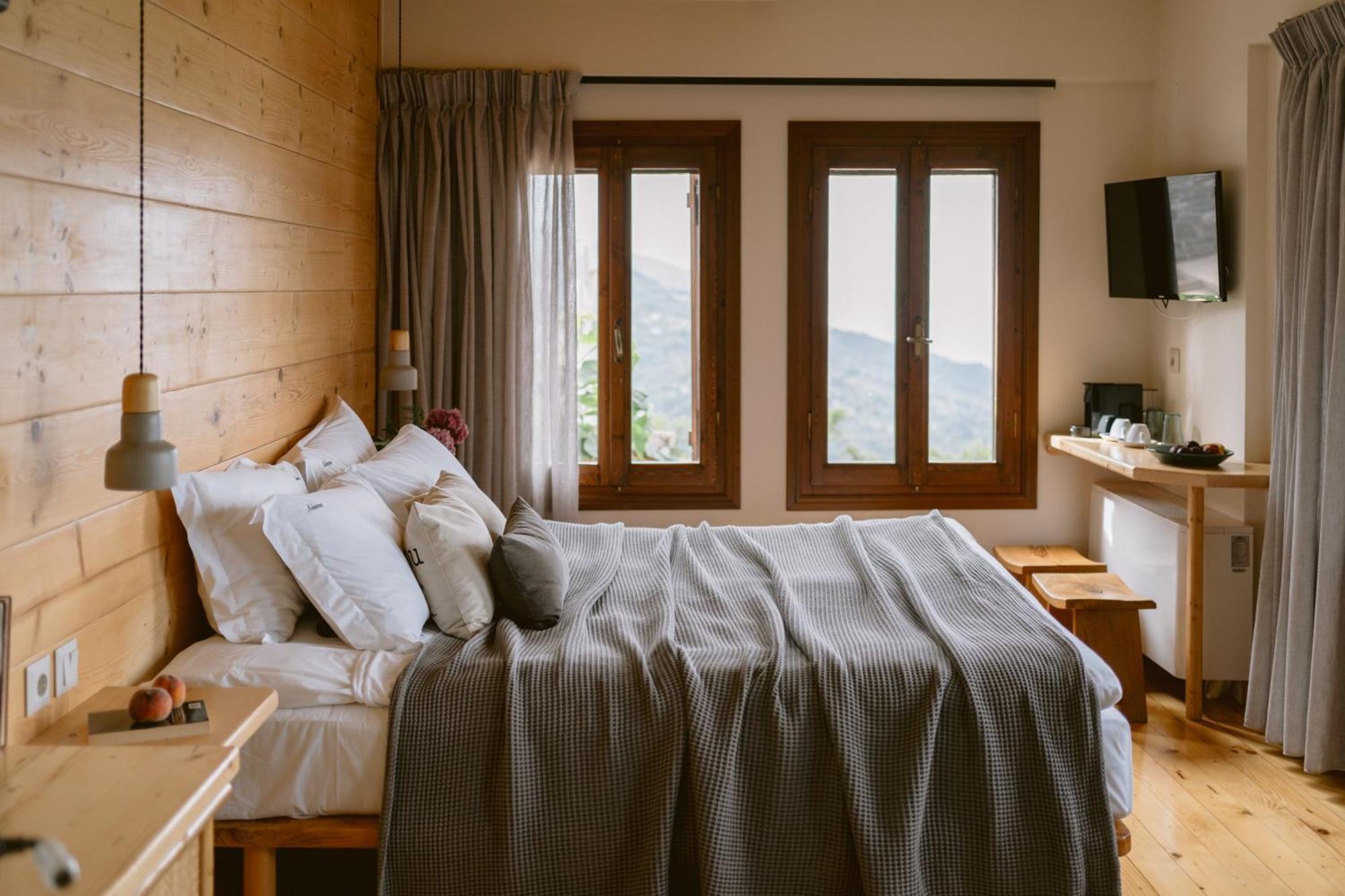 Adama Hotel Mouresi Ngoại thất bức ảnh