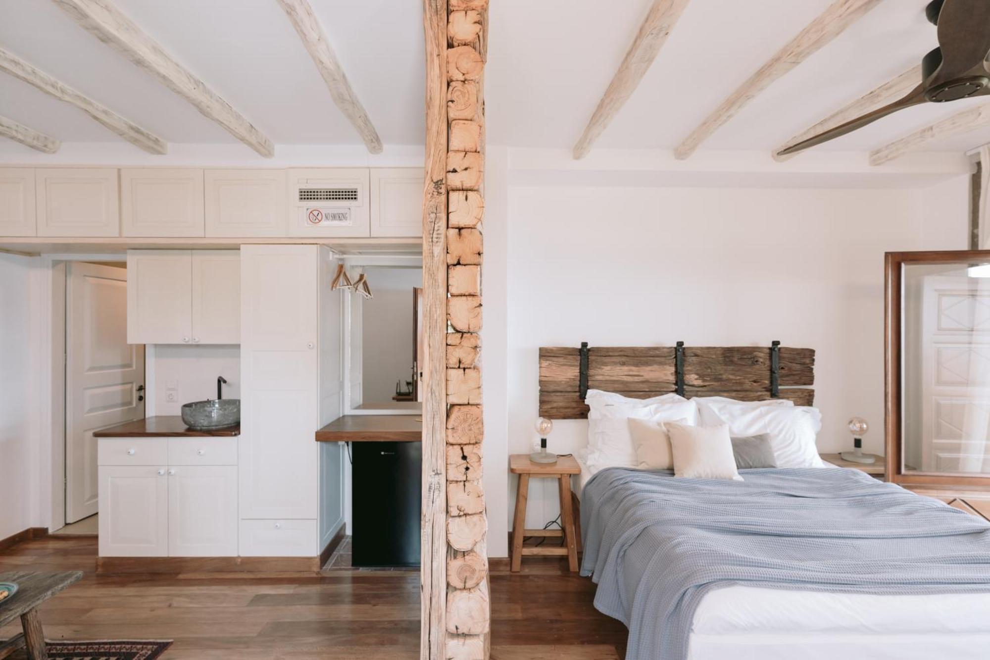 Adama Hotel Mouresi Ngoại thất bức ảnh