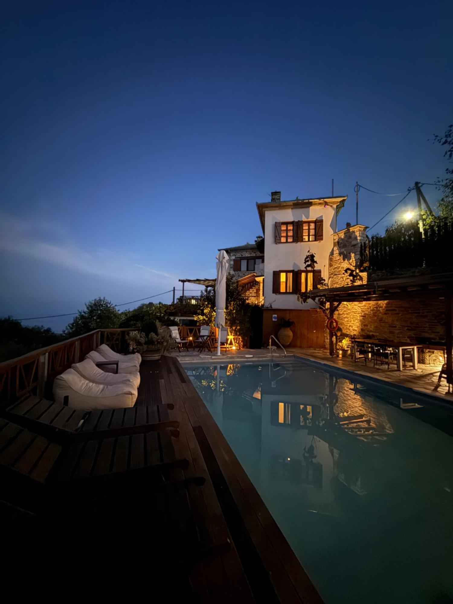 Adama Hotel Mouresi Ngoại thất bức ảnh